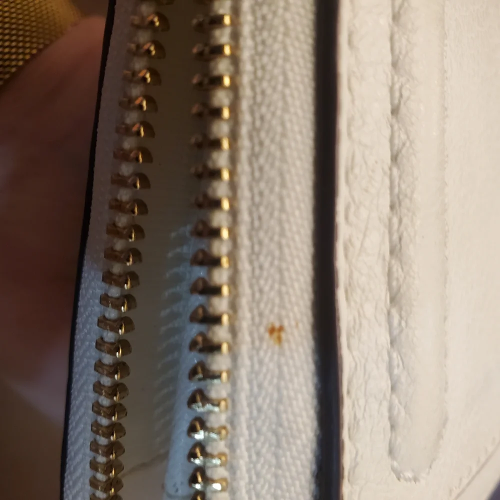 Coach Cream Color Wallet - Picture 3 of 9